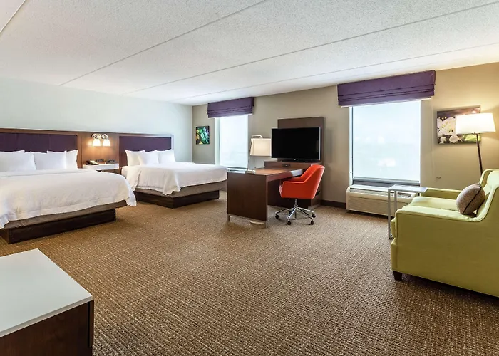 Hampton Inn & Suites Chicago - Libertyville