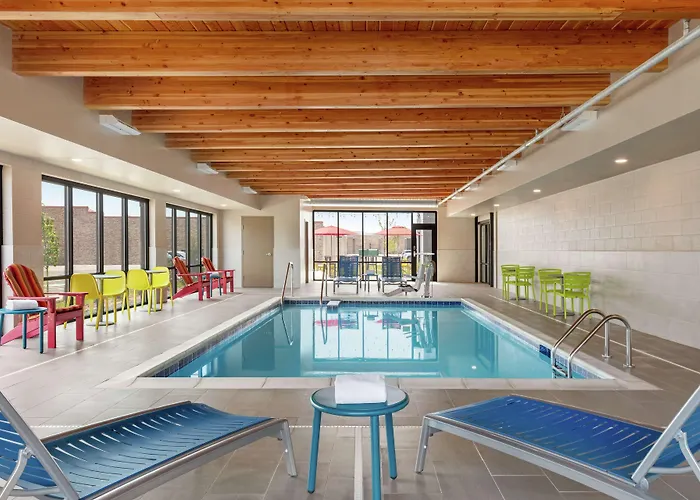 Home2 Suites By Hilton Milwaukee West